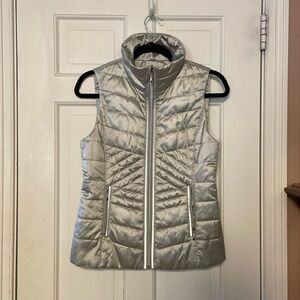 Sleeveless Quilted Puffer Vest - Silver